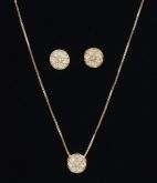 CONJUNTO DE COLAR E BRINCO FOLHEADO A OURO COM PINGENTE REDO
